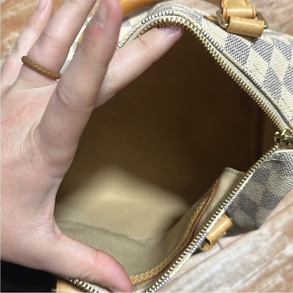 Louis Vuitton Damier Azur Handbag - Picture 8 of 16